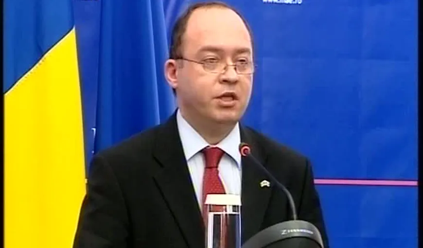 Bogdan Aurescu semnează în cartea de condoleanţe a Ambasadei Franţei la ora 14:30