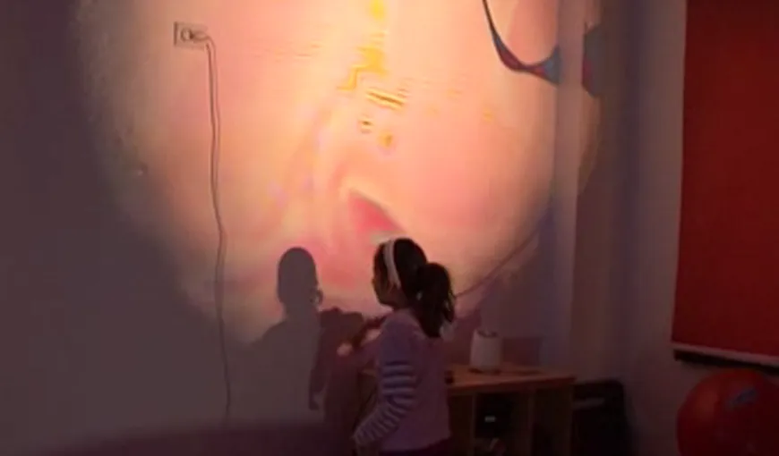 O cameră multisenzorială îi ajută pe copiii cu probleme de vedere să descopere lumea VIDEO
