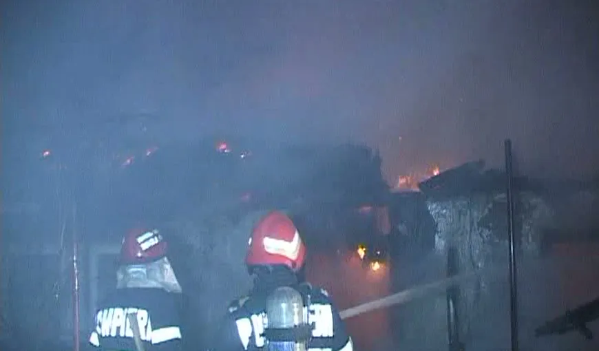 Incendiu violent la o mănăstire de măicuţe din Tulcea