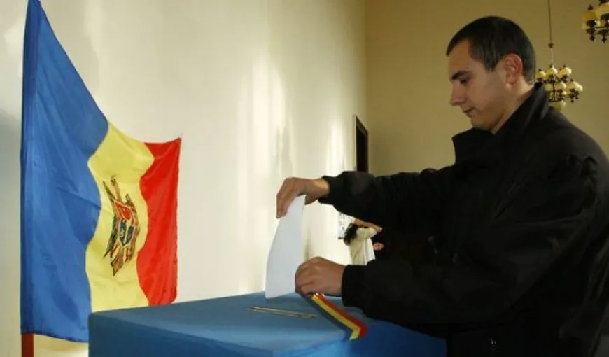 ALEGERI MOLDOVA 2014. Secţie de votare pentru alegerile din Republica Moldova, deschisă la Cluj – Napoca