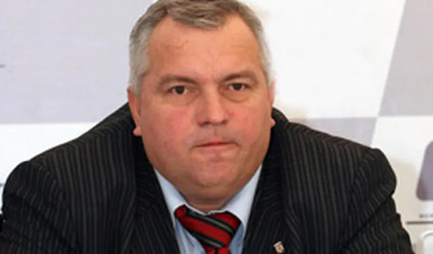 Klaus Iohannis, LĂUDAT de Nicuşor Constantinescu: Este primul om politic…