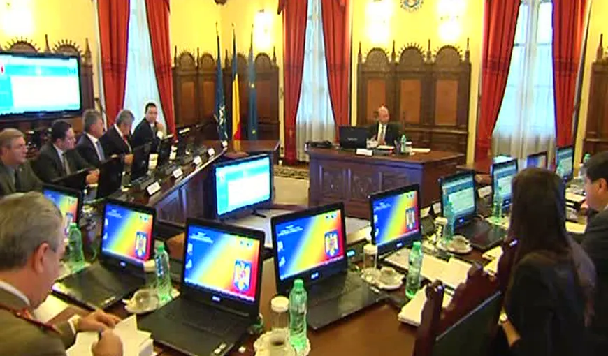 ULTIMA ŞEDINŢĂ CSAT prezidată de Traian Băsescu. IMAGINI de la reuniunea de la Cotroceni
