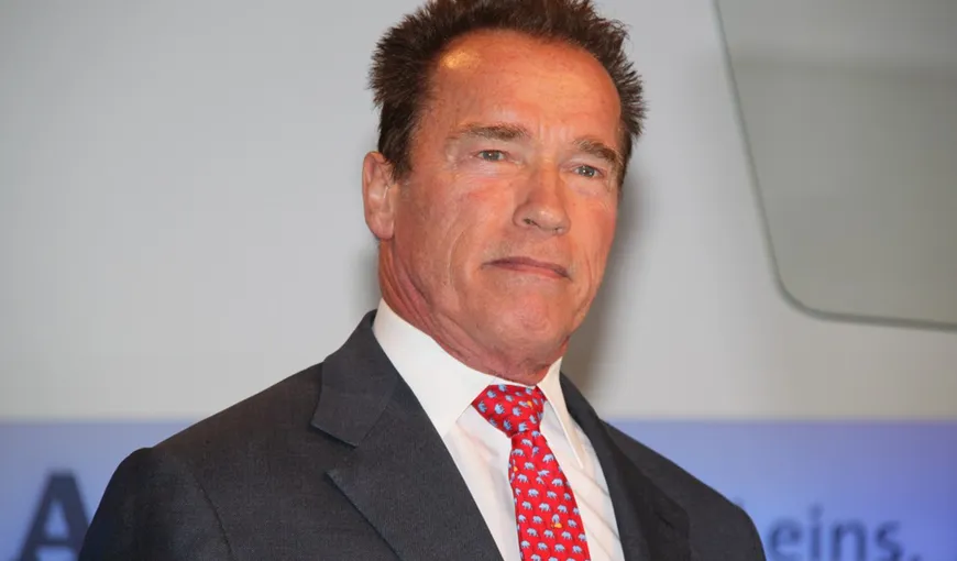 Arnold Schwarzenegger nu e de acord cu relaţia fiului său cu „sălbatica” Miley Cyrus