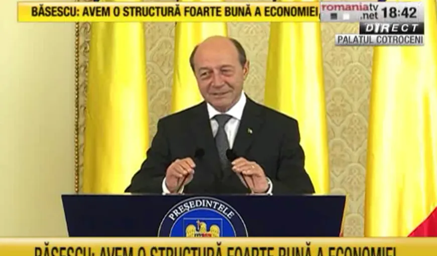 Traian Băsescu: Le mulţumesc românilor pentru ONOAREA de a le fi preşedinte timp de zece ani