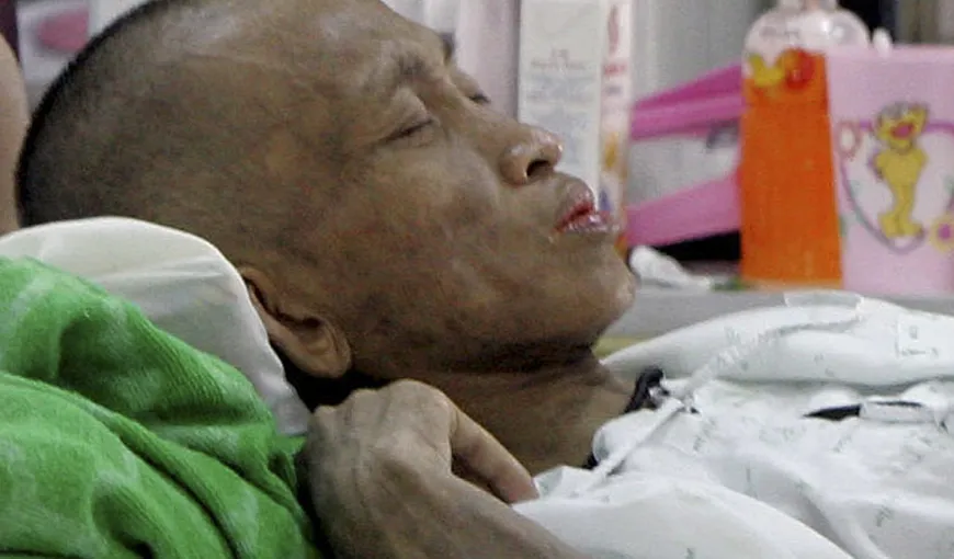 DISCRIMINARE: Un sat din Thailanda a alungat 48 de bolnavi de SIDA