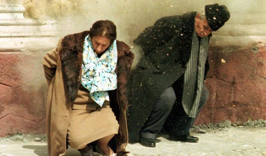 REVOLUŢIA ROMÂNĂ din decembrie 1989. Ziua de 25 decembrie: Crăciun şi execuţia soţilor Ceauşescu