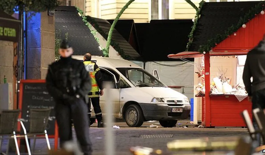 Suflă şi-n iaurt: Franţa a intărit măsurile de securitate după atacurile sângeroase de marţi