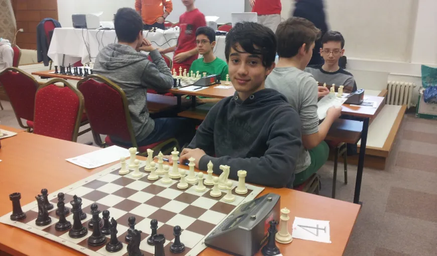 Un elev din Alba Iulia a câştigat TITLUL MONDIAL la şah şcolar