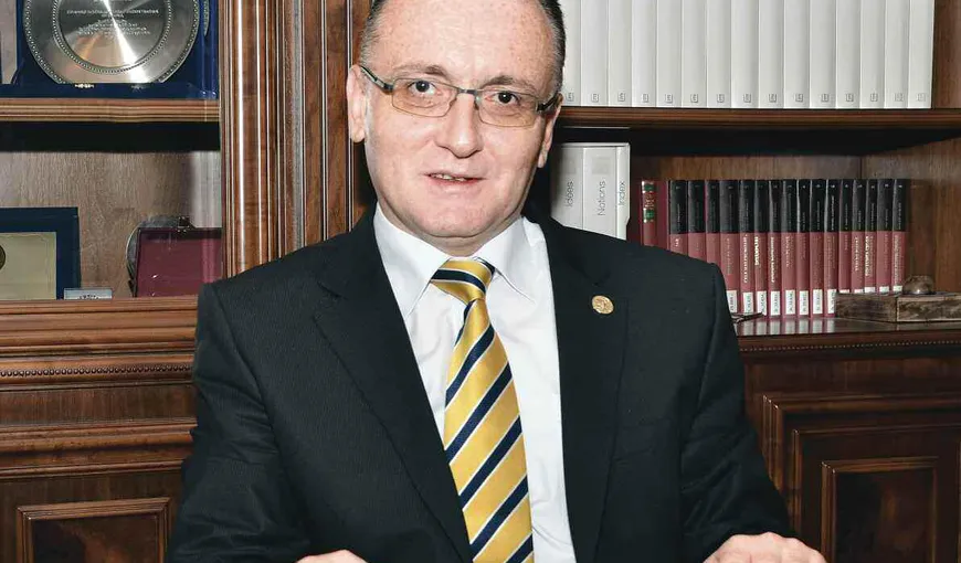REACŢIA ministrului Sorin Câmpeanu după atacul lui Traian Băsescu