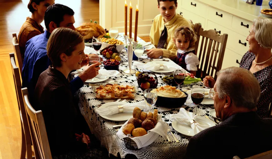 Sfatul nutriţionistului: După mesele de Crăciun ar trebui să urmeze o alimentaţie apropiată de post. Cum trebuie să mănânci de Revelion