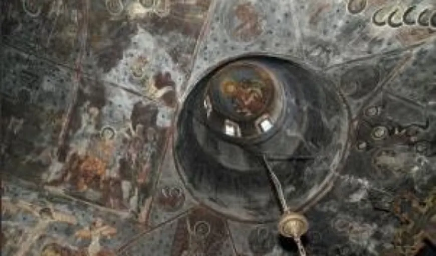 SFÂRŞITUL LUMII, pictat într-o biserică din România. Imagini TERIFIANTE