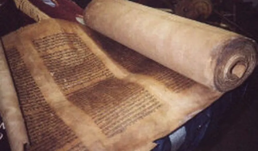 Mai multe suluri de papirus carbonizate la erupţia Vezuviului ar putea fi citite din nou