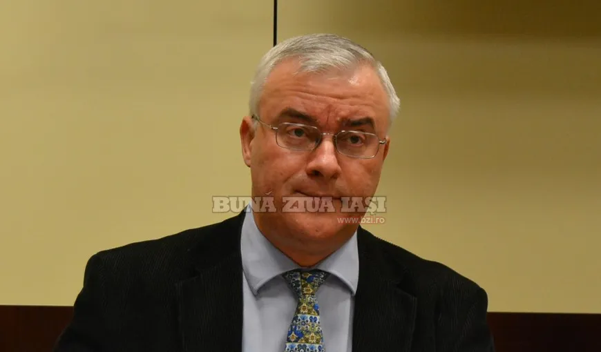Profesorul „patu’ sau patru”, Dumitru Păduraru, a demisionat de la UMF Iaşi
