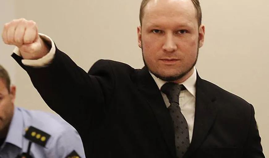Anders Behting Breivik, care a ucis 77 de oameni la Oslo, a făcut salutul nazist în instanţă