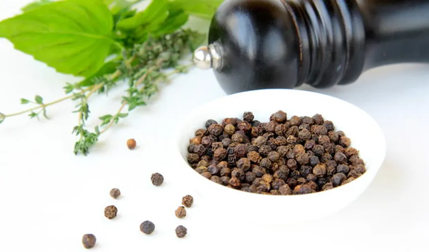 Dieta cu boabe de piper negru: Slăbeşte sănătos, cu regele condimentelor