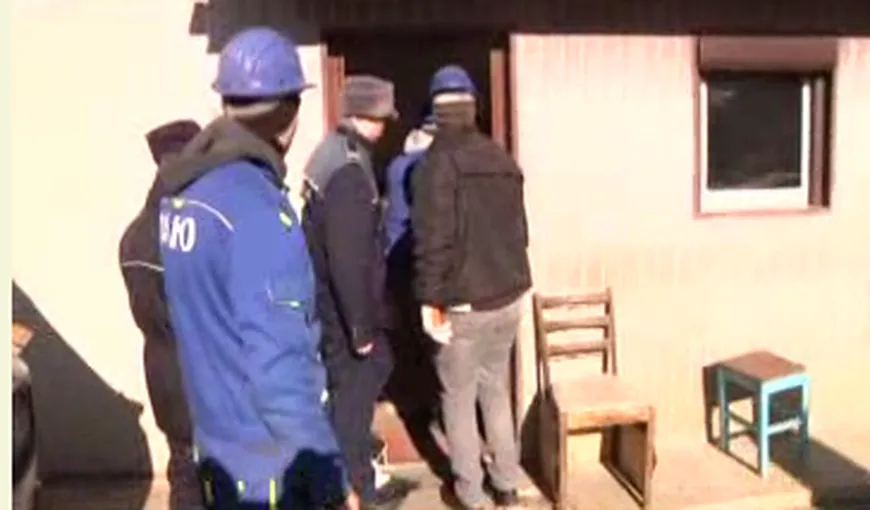 Evacuare cu SCANDAL în Bacău. Executorii au greşit adresa VIDEO