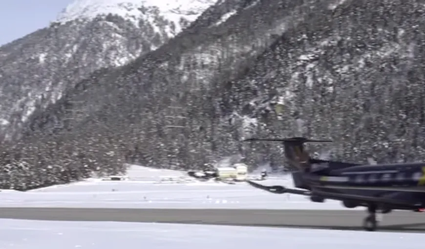 Curaj nebun. A prins 125 km/oră cu placa de snowboard, tras de un avion VIDEO