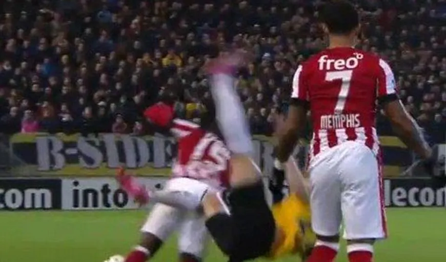 Cea mai rapidă eliminare din istoria Eredivisie. Un fotbalist de la PSV, dat afară după 33 de secunde VIDEO
