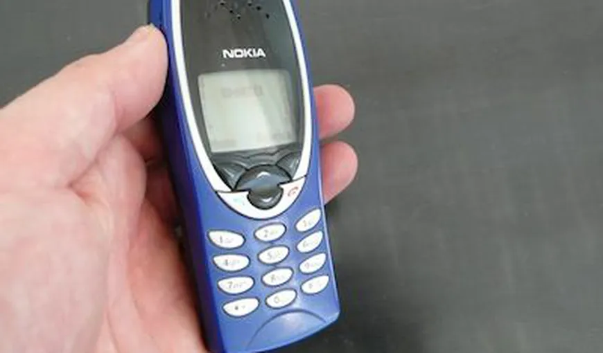 Nokia 8210 a ajuns să fie telefonul preferat al traficanţilor de droguri