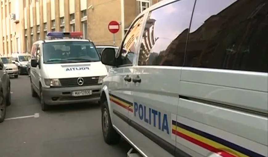 Hoţ prins de poliţişti după ce s-a lăudat pe Facebook cu isprăvile sale comise în Italia