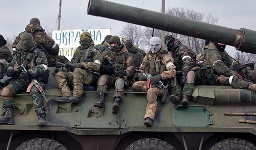 Armistiţiu încălcat: SUTE de MILITARI ucraineni sunt blocaţi în Debalţeve