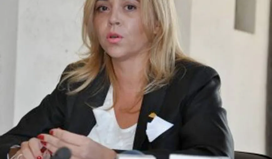 Topoliceanu: Elena Udrea a cerut 10 milioane de euro pentru ea şi pentru partid din bugetul CNI