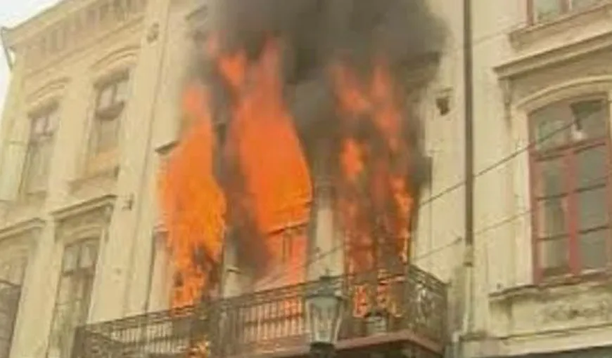 Tragedie în Bucureşti. O femeie a murit într-un incendiu