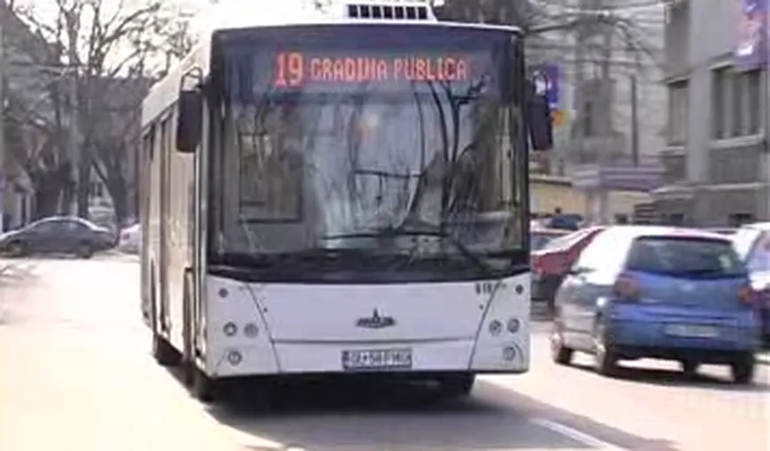 Şofer de autobuz, prins fără PERMIS DE CONDUCERE. Explicaţia lui este HALUCINANTĂ VIDEO