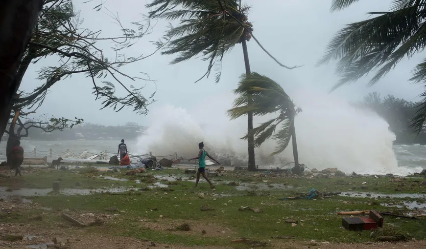 Situaţie dramatică în Vanuatu: Aproape toţi locuitorii au rămas fără case în urma furtunii VIDEO