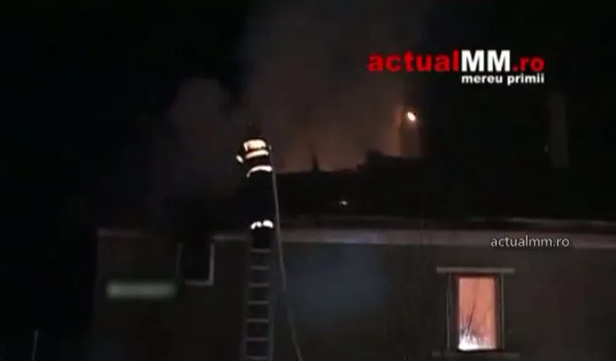 Incendiu la o casă din Maramureş. Soţia proprietarului a făcut un atac de panică