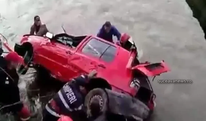 Un profesor din Suceava a murit după ce s-a răsturnat cu maşina într-un râu VIDEO