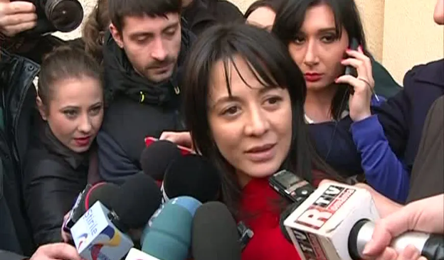 Oana Niculescu Mizil, anchetată de DNA şi ÎNSĂRCINATĂ: Vom avea un băieţel. Prima reacţie a lui Vanghelie