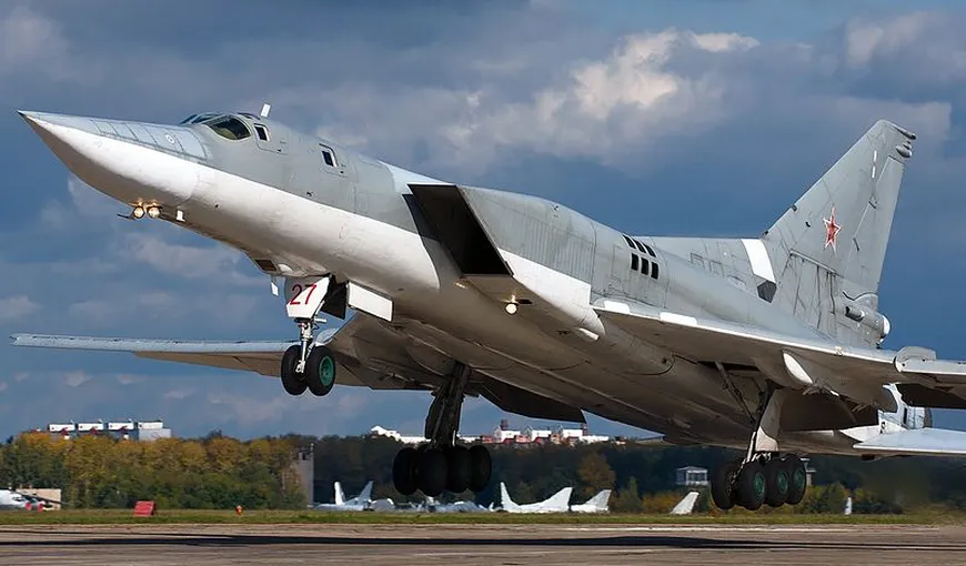 Avioane de luptă ruse, interceptate de NATO deasupra Mării Baltice. „Au pus în pericol traficul aerian civil”