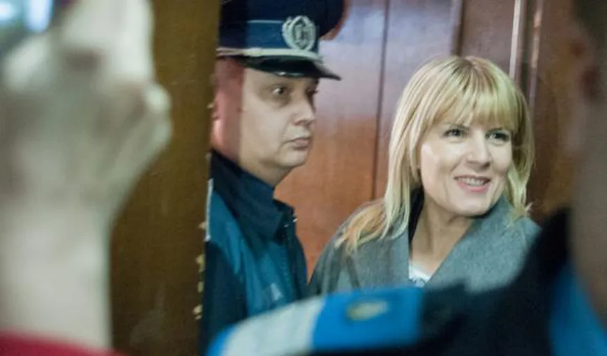 Elena Udrea, vizitată în arest de mama sa şi de Ruxandra Dragomir: „E într-o stare bună. Arată bine” VIDEO