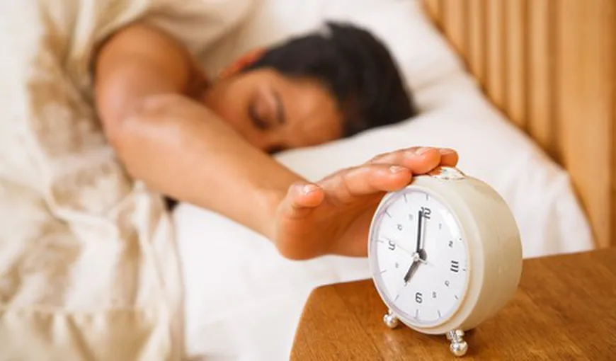 8 trucuri ca să te trezeşti dimineaţa devreme fără probleme