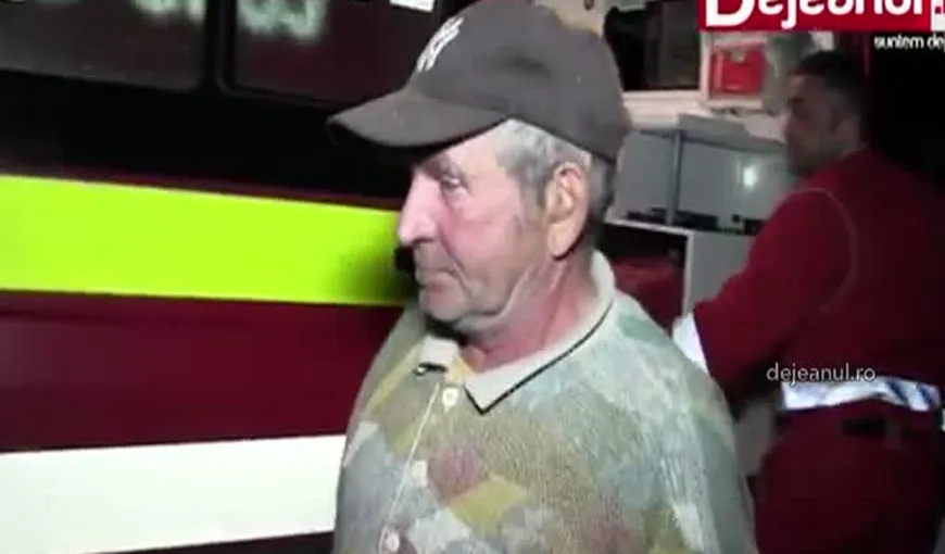 Un bărbat părăsit de soţie şi-a dat foc la casă