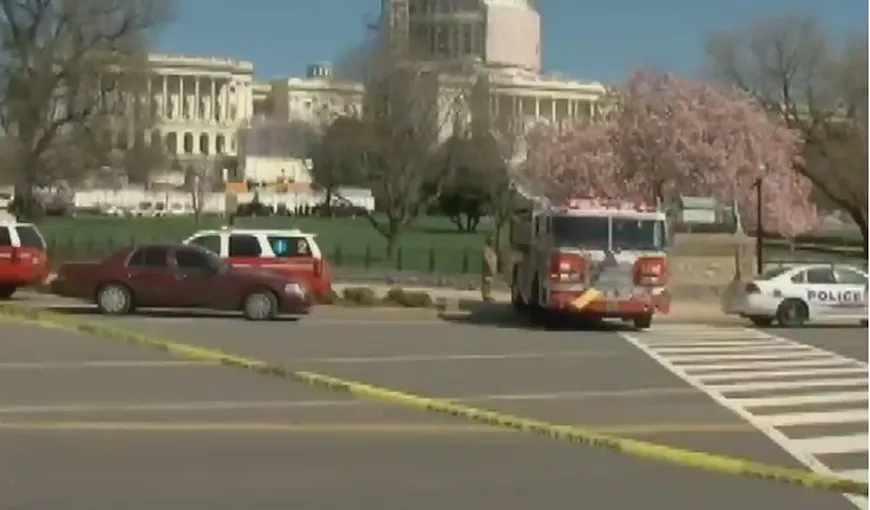 Un bărbat s-a sinucis în faţa sediului Congresului american