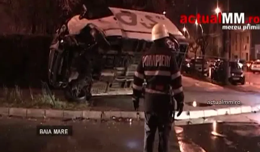 Accident grav în Baia Mare: O maşină de transport valori a fost lovită în plin şi s-a răsturnat