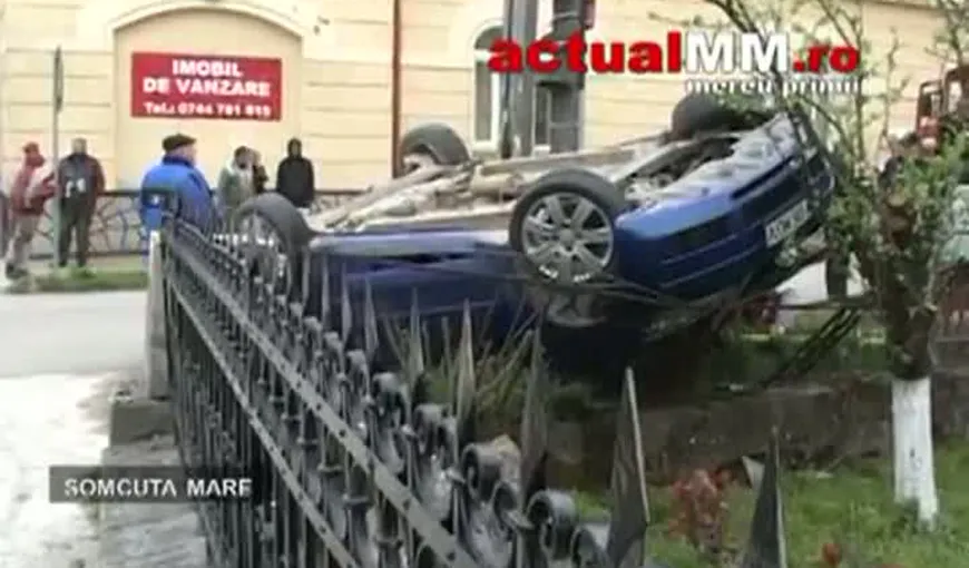 Maramureş: S-a urcat beat la volan şi a dărâmat zidul Bisericii VIDEO