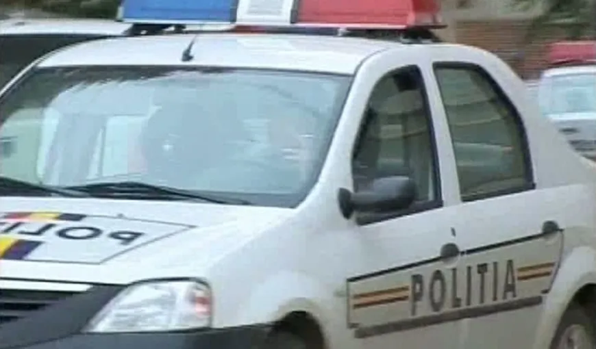 Tupeu de miliţieni. O maşină de Poliţie a încurcat circulaţia O ZI ÎNTREAGĂ – VIDEO