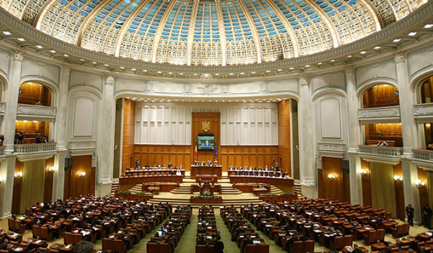 Parlamentarii şi-au votat pensiile speciale. Comisia pentru statut a avizat proiectul