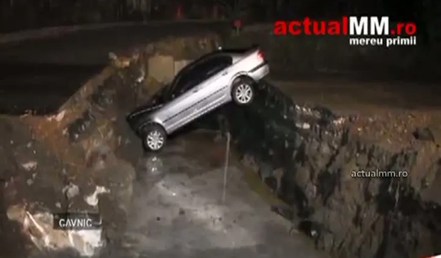 Accident teribil în urma petrecerii de 1 mai. O şoferiţă beată a ajuns cu maşina într-o groapă VIDEO