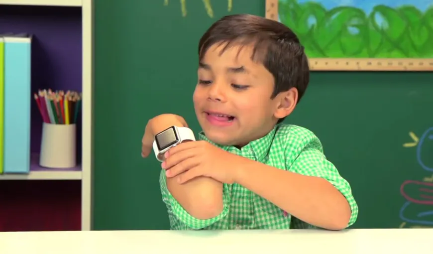 Cum reacţionează copiii la vederea Apple Watch VIDEO