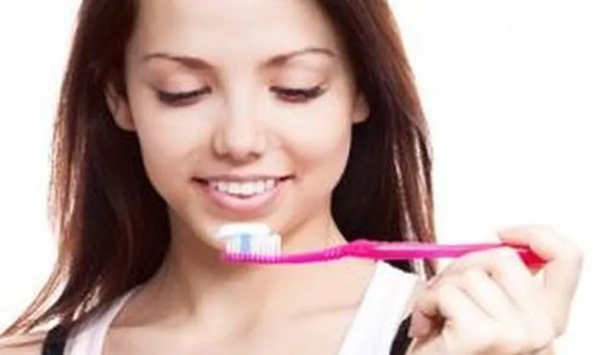 Ce se întâmplă dacă uiţi să te speli pe dinţi