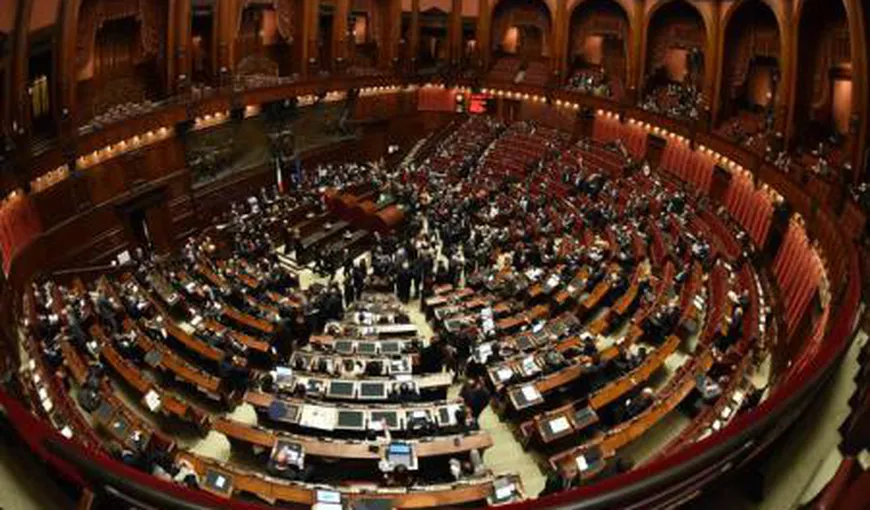 A fost aprobată o nouă lege electorală ce ar putea pune capăt deceniilor de instabilitate politică din Italia