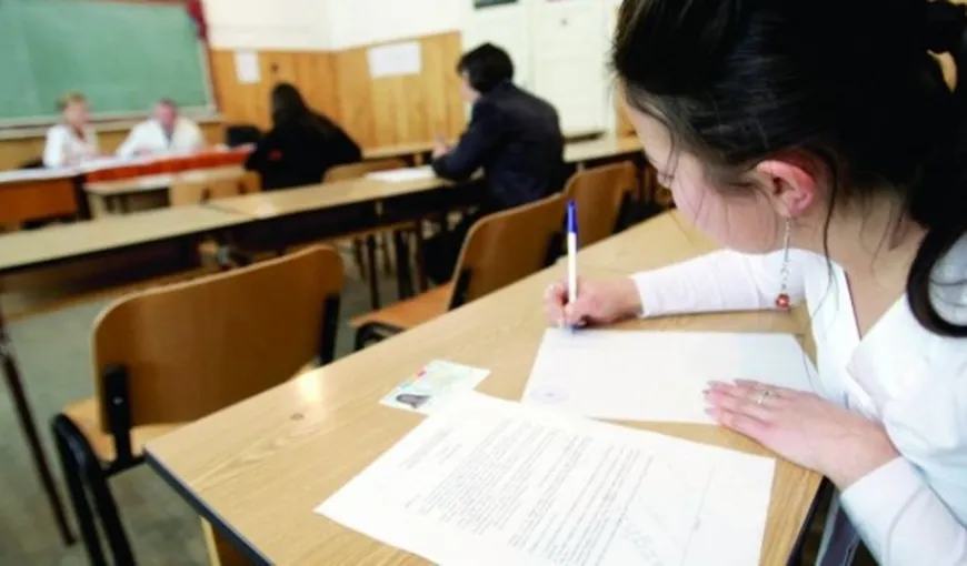 EVALUARE NAŢIONALĂ 2015: Absolvenţii de clasa a VIII-a au susţinut proba la LIMBA ROMÂNĂ. Vezi SUBIECTELE