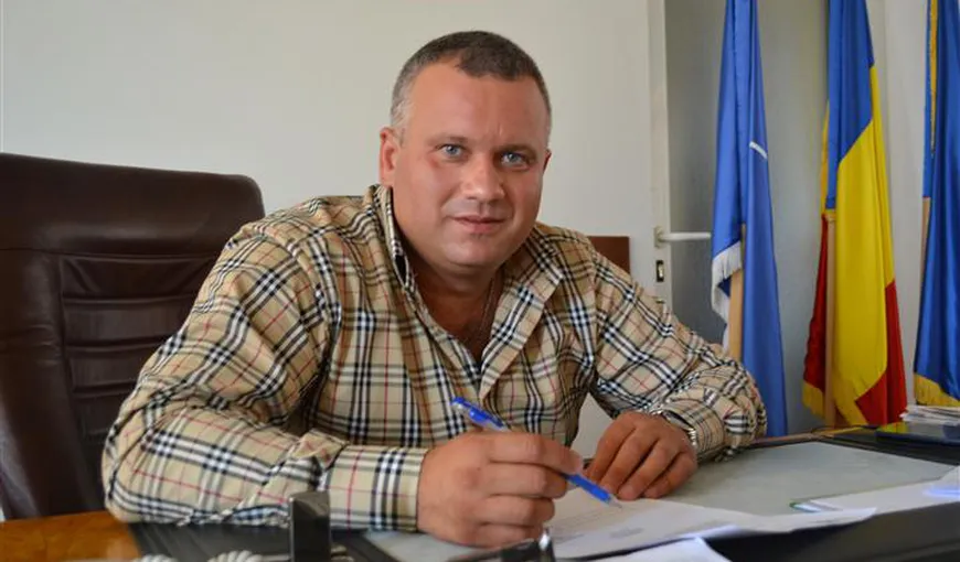 Adrian Judele, interlop faimos din Sibiu acuzat de crimă, petrece cu manele în penitenciar VIDEO