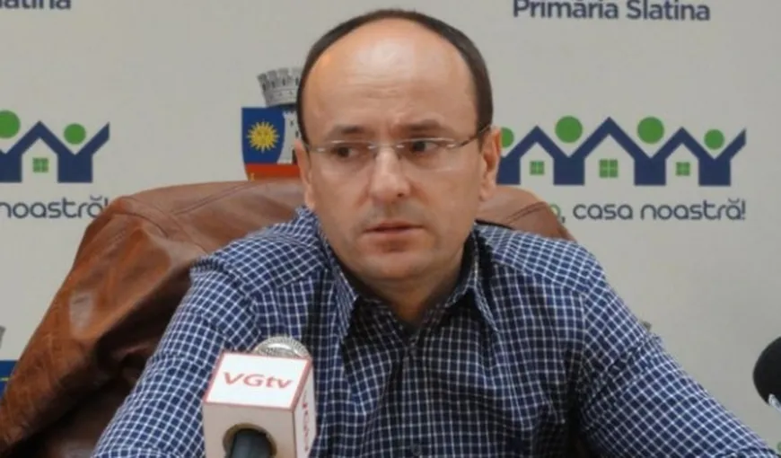Primarul din Slatina, cercetat in dosarul lui Darius Valcov, a demisionat