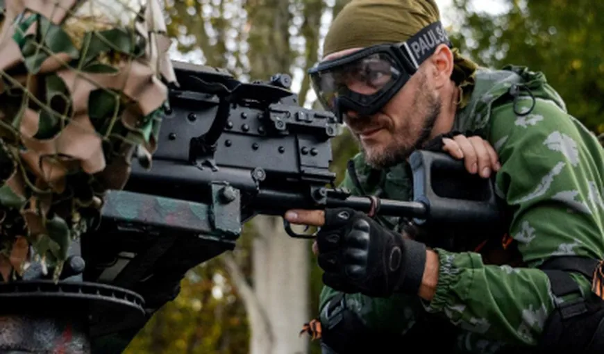 Rebelii din Ucraina atacă trupele guvernamentale cu artilerie grea. Cel puţin cinci morţi