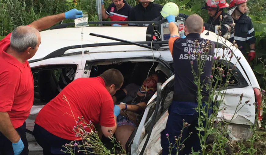 Accident GRAV la Braşov: Un bebeluş de nici două luni a murit, trei adulţi răniţi grav